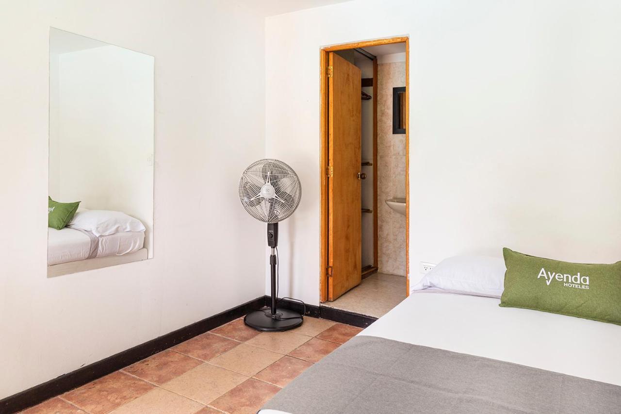 Hotel Premium Real Medellín Exteriör bild
