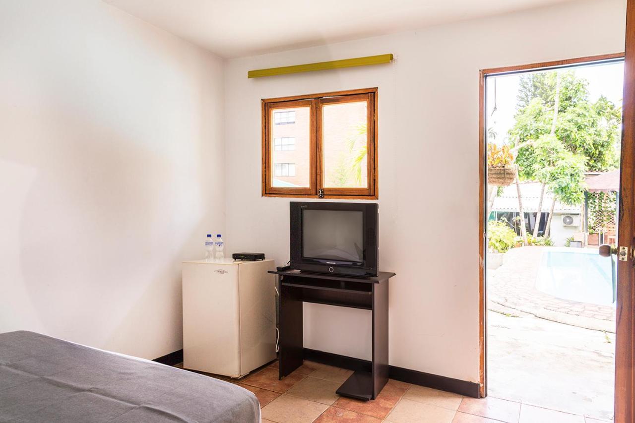 Hotel Premium Real Medellín Exteriör bild
