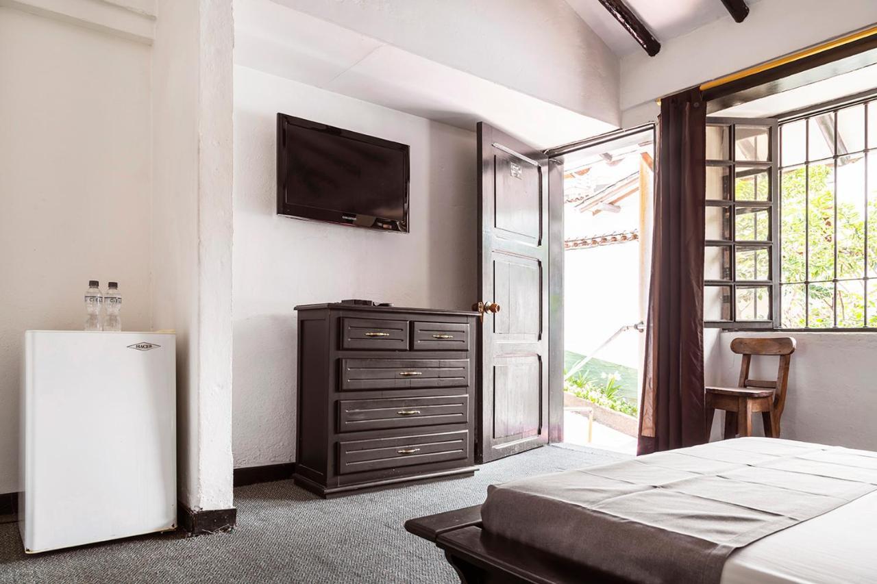 Hotel Premium Real Medellín Exteriör bild