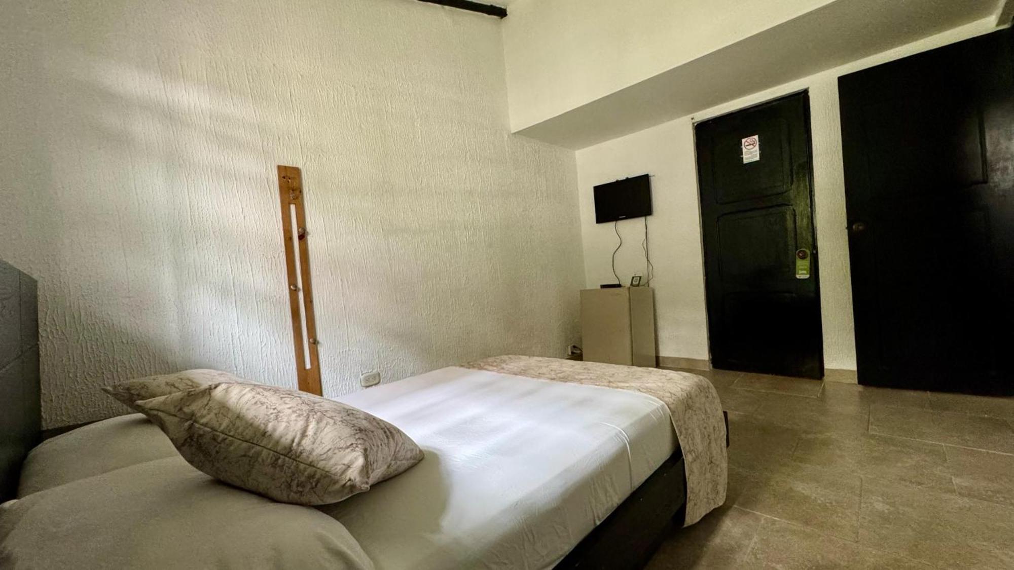 Hotel Premium Real Medellín Exteriör bild