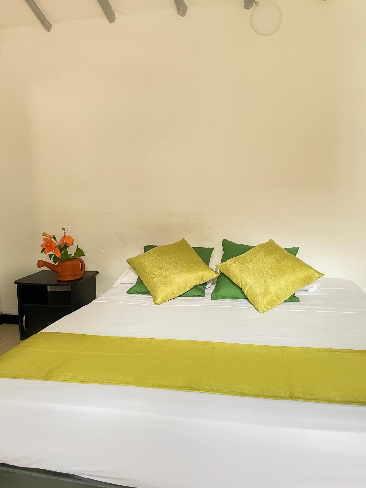 Hotel Premium Real Medellín Exteriör bild