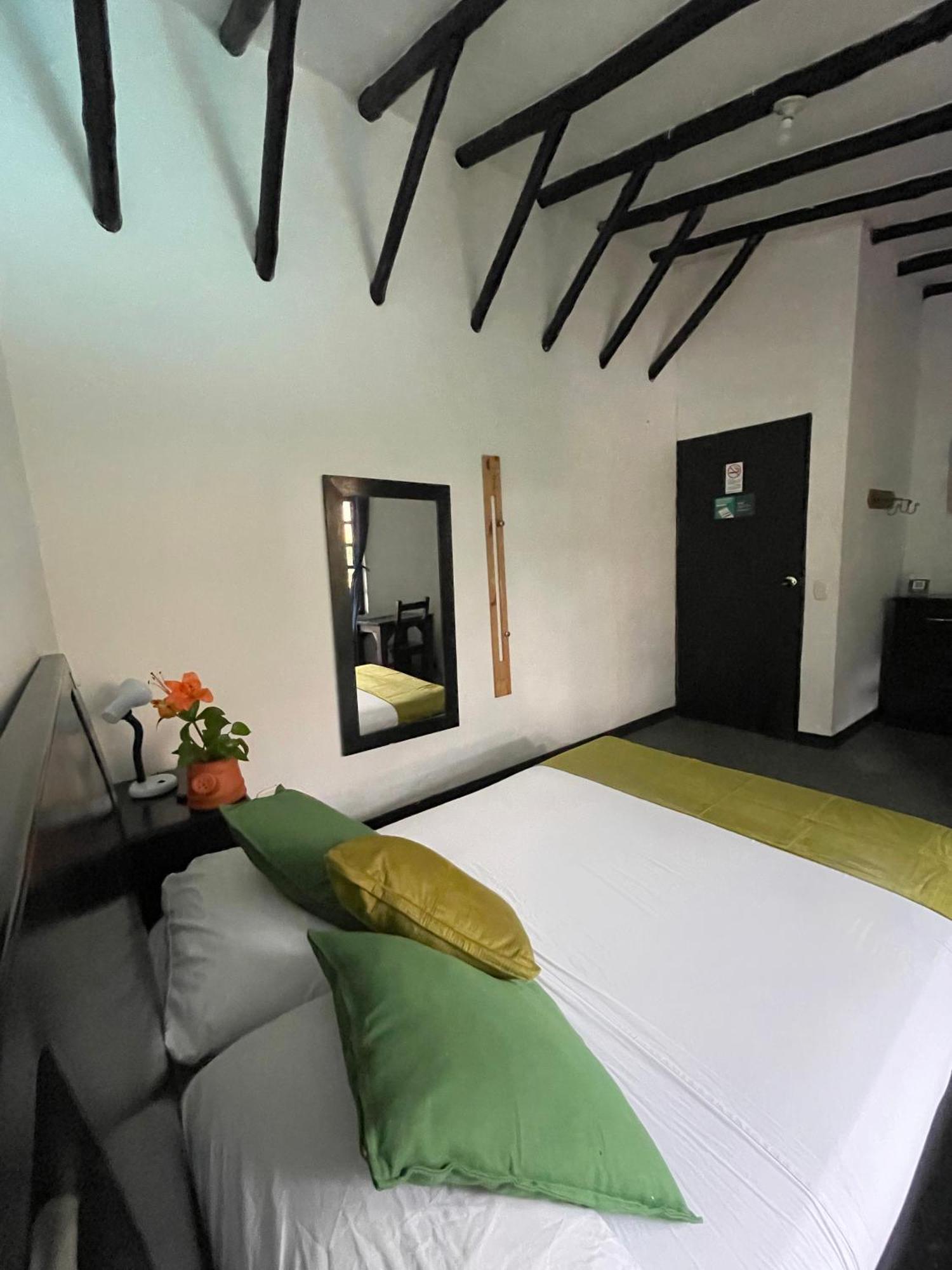 Hotel Premium Real Medellín Exteriör bild