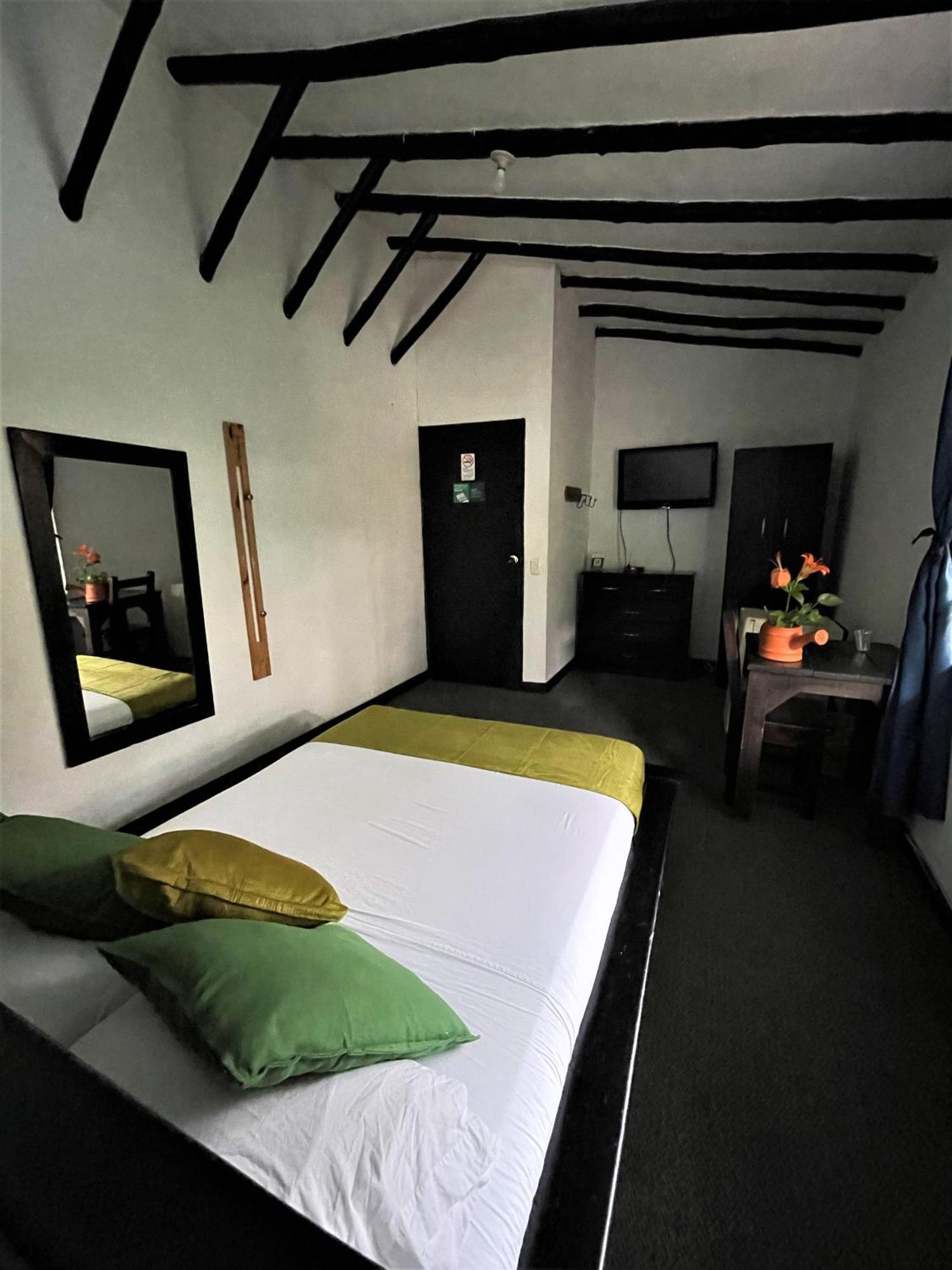 Hotel Premium Real Medellín Exteriör bild